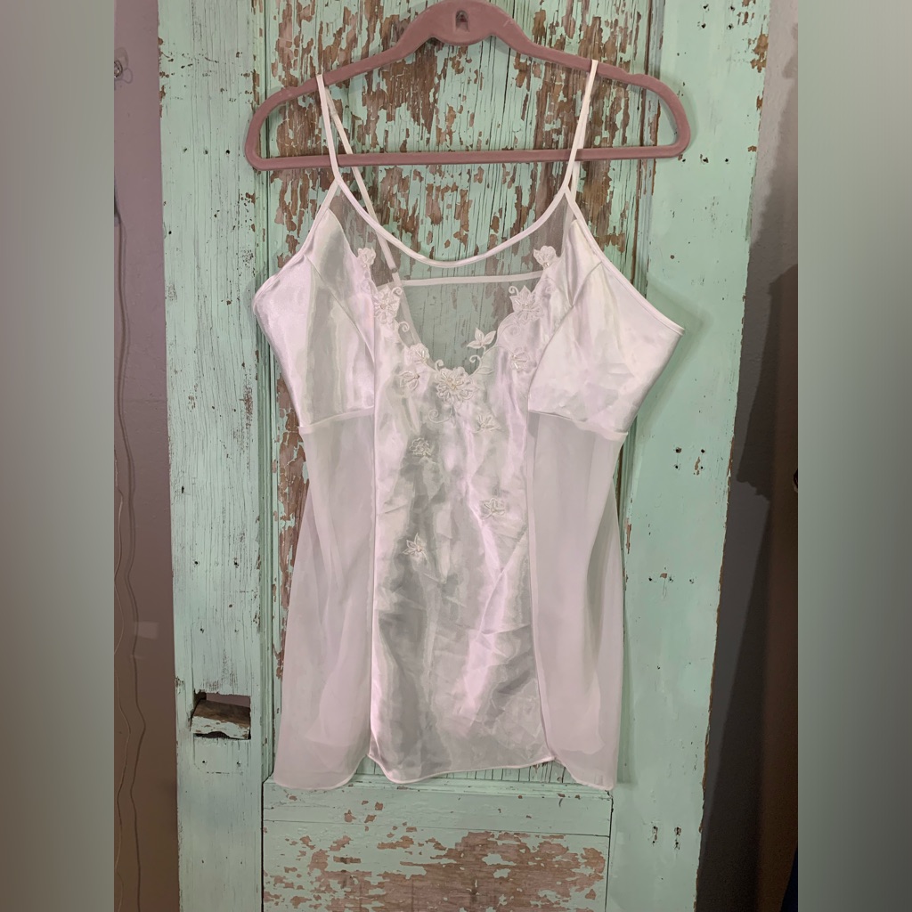 Women’s Seductive Wear Sz M White Lace Glitter Floral Sheer Adjustable Straps